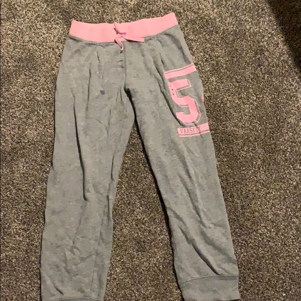 sweatpants
